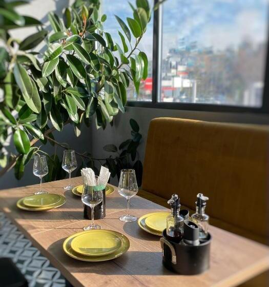 Мотель Dr House