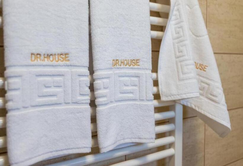 Мотель Dr House