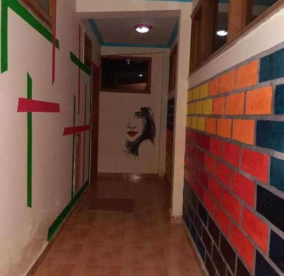 旅馆 La Vaca India Manali