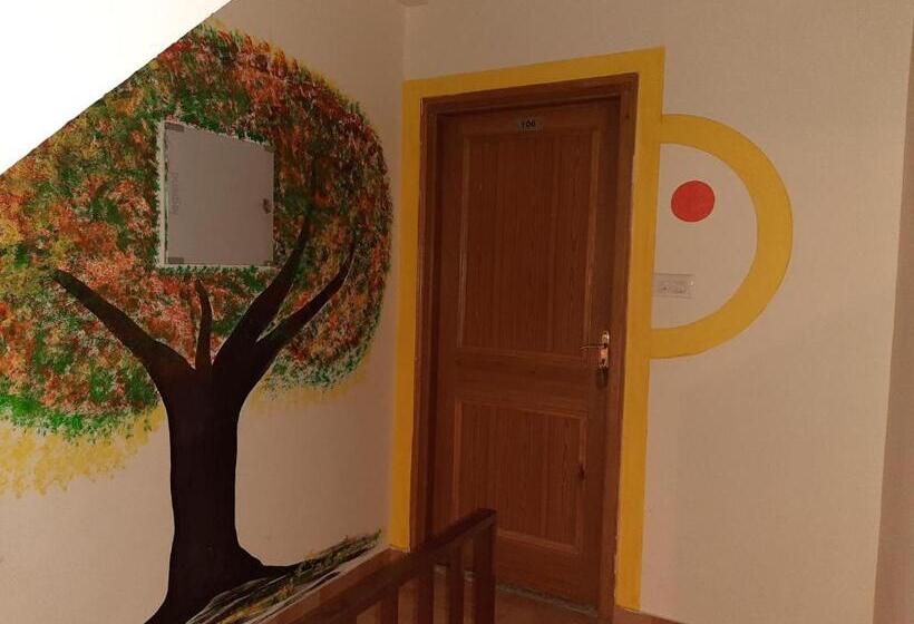 旅馆 La Vaca India Manali