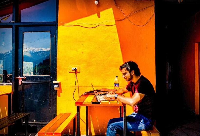 旅馆 La Vaca India Manali