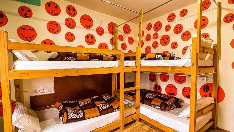 旅馆 La Vaca India Manali