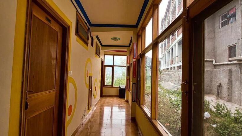 旅馆 La Vaca India Manali