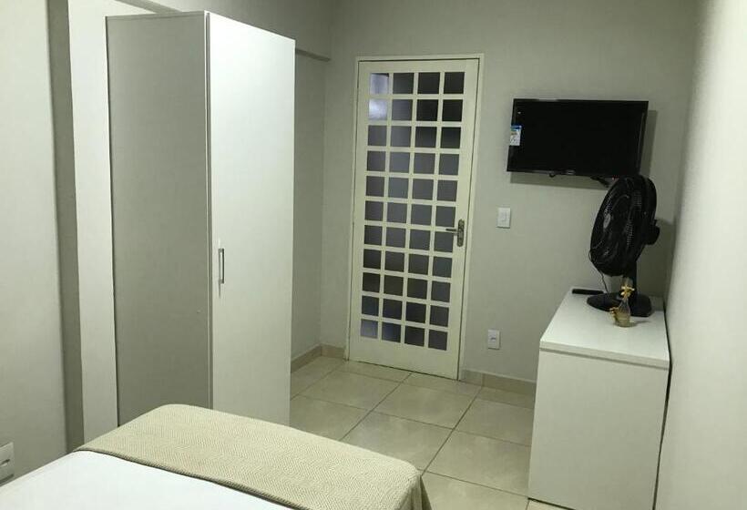 בית מלון כפרי Casablanca