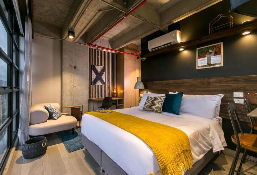 هتل Factory Lofts