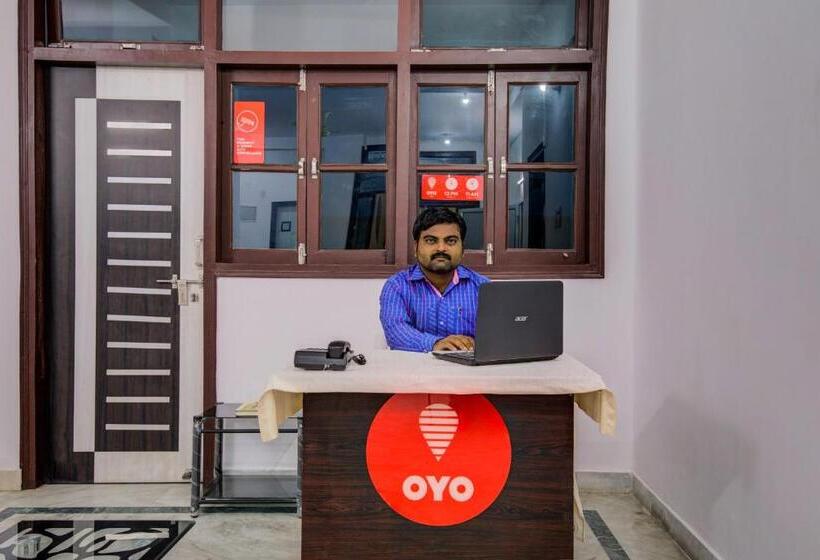 Super Hotel O Rajbanshi Nagar