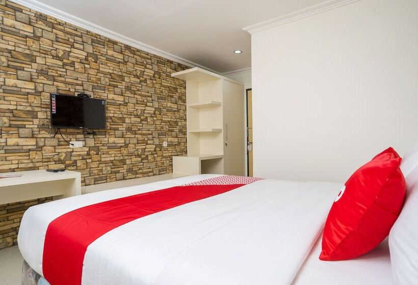 فندق Oyo 1411 Djakarta  Syariah