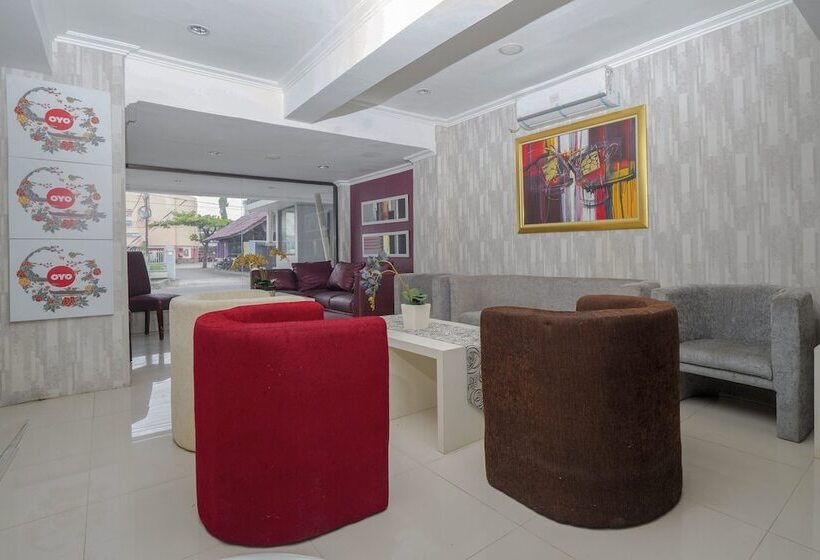 فندق Oyo 1411 Djakarta  Syariah