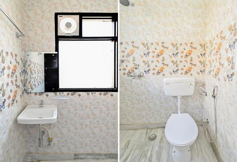 هتل Oyo 61511  Symphony