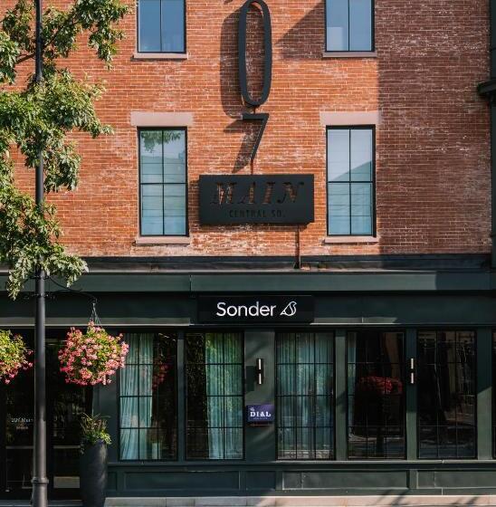 هتل Sonder 907 Main