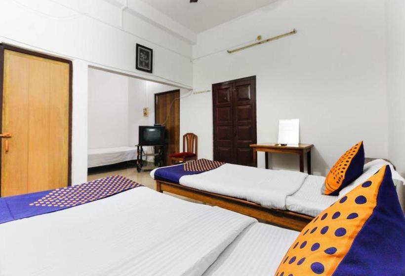 هتل Spot On 60631 Janta Guest House