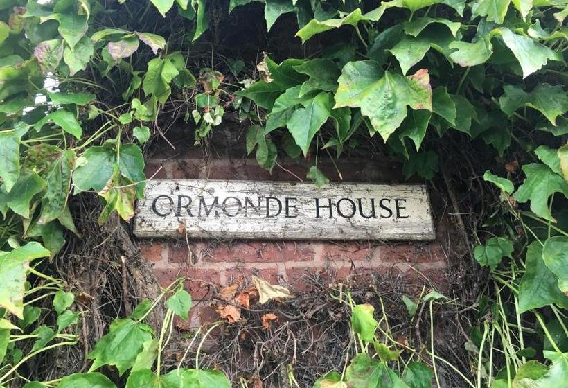 ペンション Ormonde House