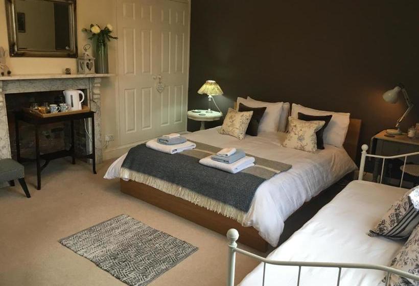 ペンション Ormonde House