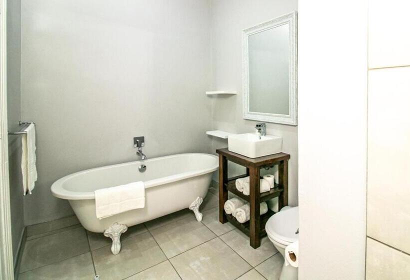 펜션 Victorian Square Guesthouse