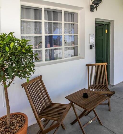 פנסיון Victorian Square Guesthouse