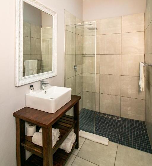 펜션 Victorian Square Guesthouse