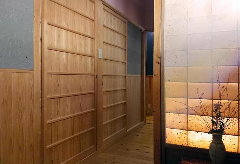 פנסיון Washi Studio Kamikoya