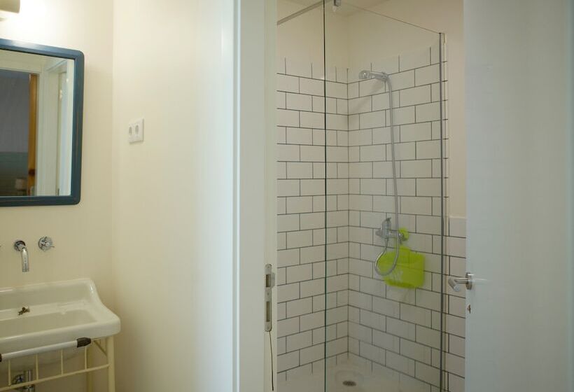 The Holy Cow Hostel & Suites