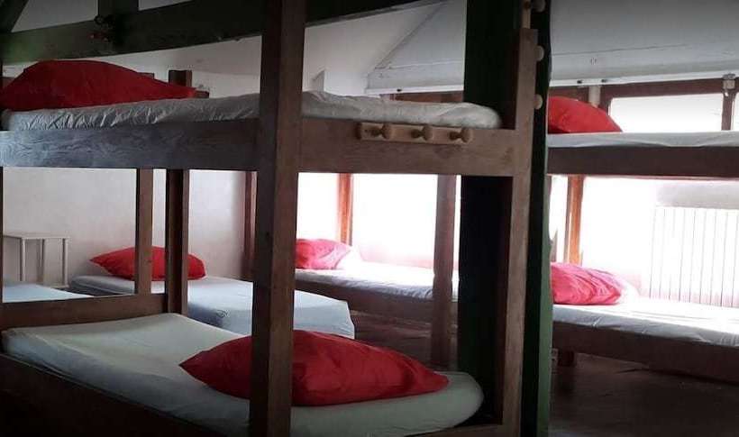 Общежитие Auberge La Taulado