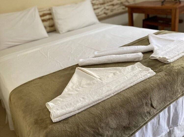 הוסטל E Pousada Tetiaroa