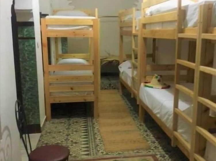 Auberge Riad Buena Vista Hostel