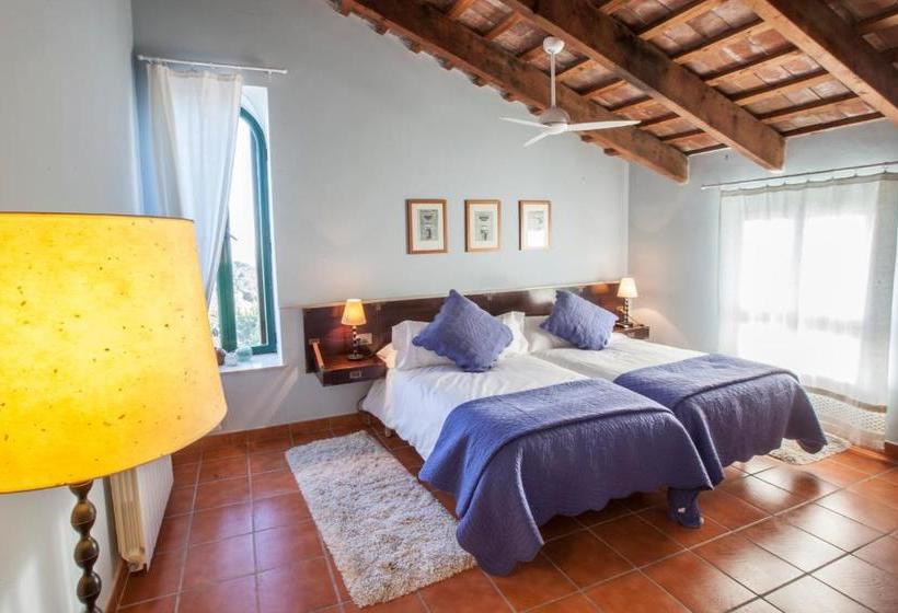 مبيت وإفطار Can Ballús Bed&breakfast