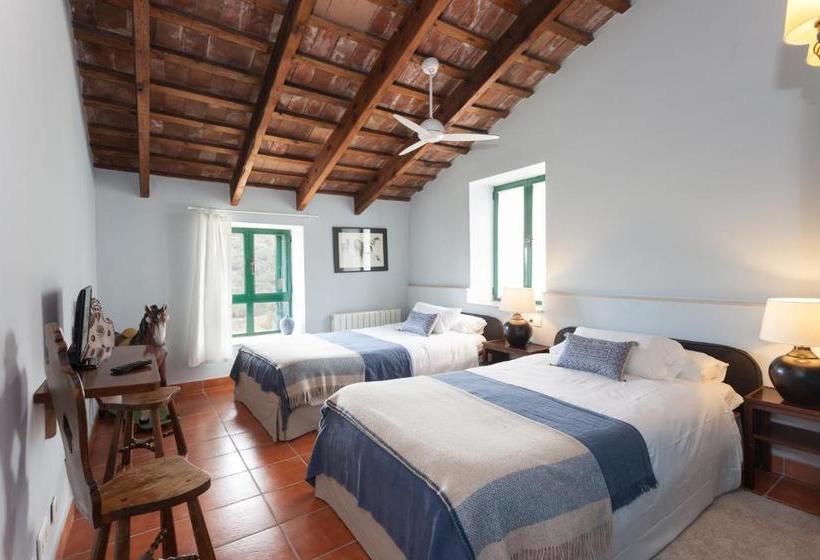 مبيت وإفطار Can Ballús Bed&breakfast