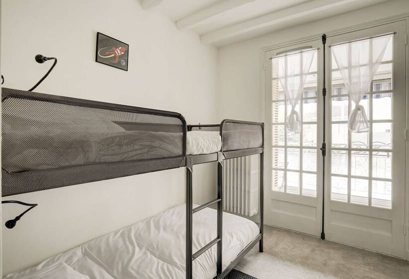 住宿加早餐  La Chambre Bleue