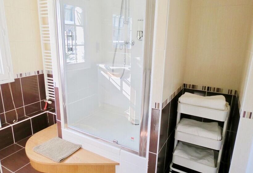 住宿加早餐  La Chambre Bleue