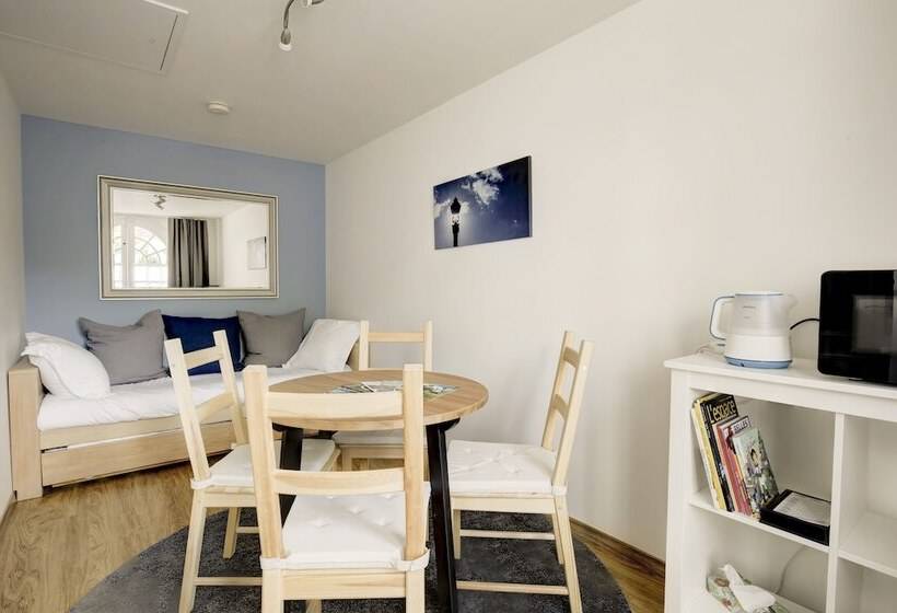 住宿加早餐  La Chambre Bleue