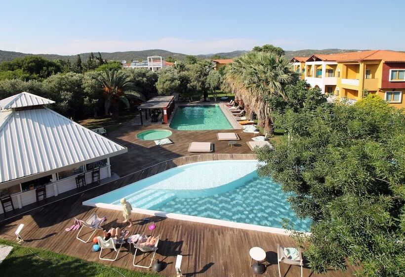 Despotiko Apartment Hotel & Suites