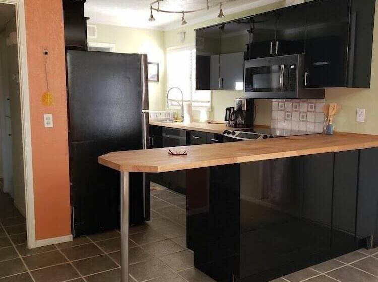 호텔 Borrego Springs  Embassy