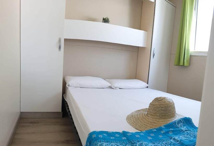 ホテル Camping Sènia Caballo De Mar