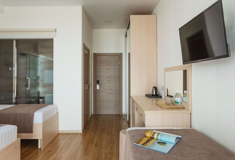 هتل Delmarinn All Inclusive