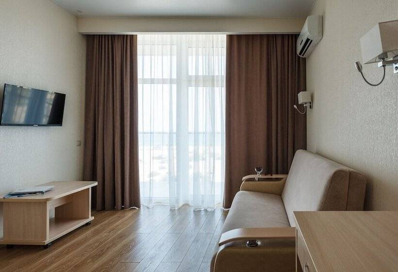 هتل Delmarinn All Inclusive