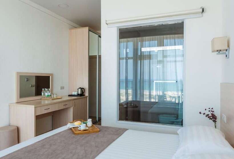 هتل Delmarinn All Inclusive