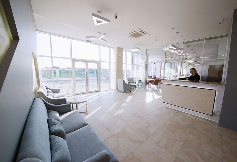 هتل Delmarinn All Inclusive