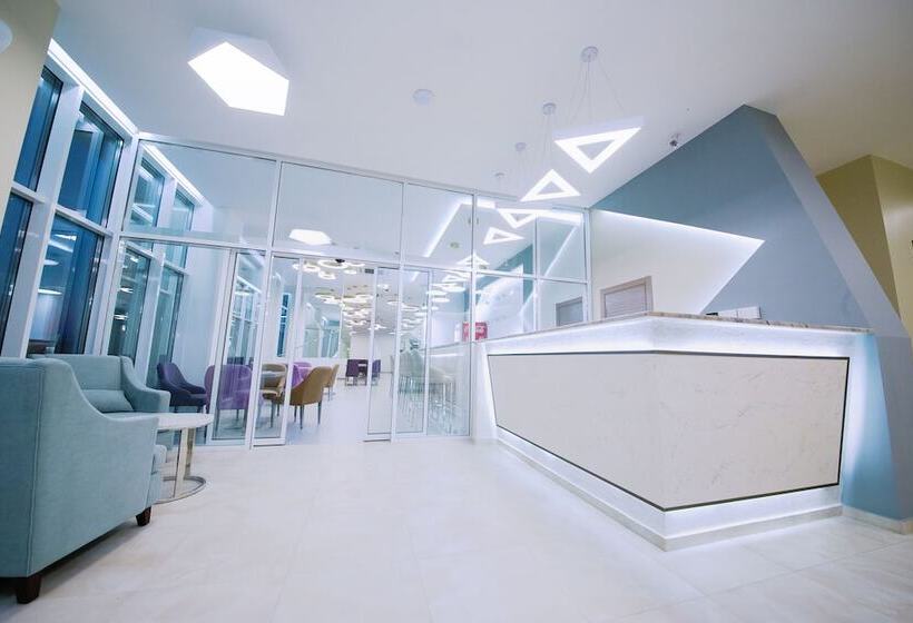 هتل Delmarinn All Inclusive