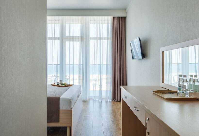 هتل Delmarinn All Inclusive