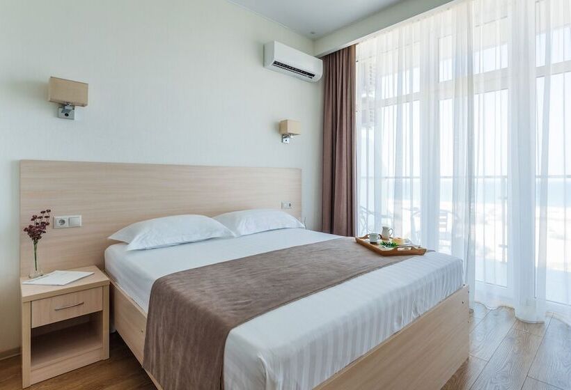 هتل Delmarinn All Inclusive