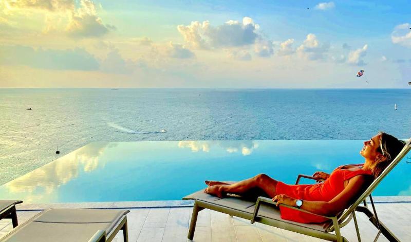 هتل Kaani Palm Beach