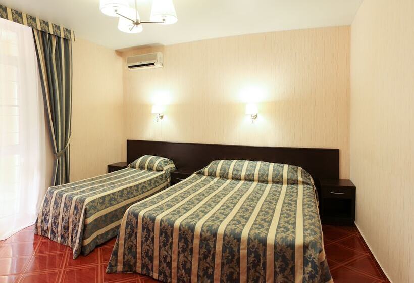 هتل Konstantinopol