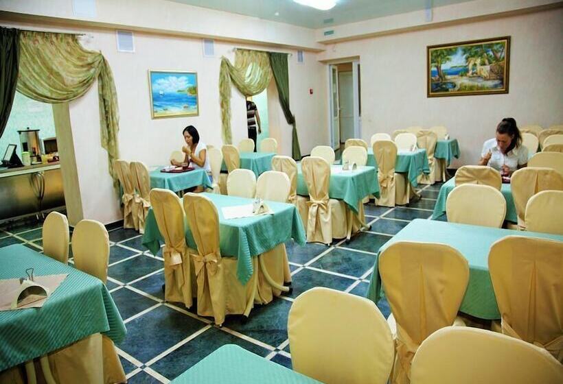 هتل Konstantinopol