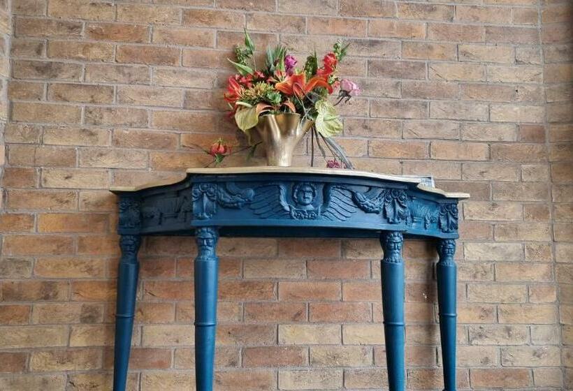 בית מלון כפרי Midlands