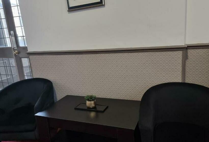 בית מלון כפרי Midlands