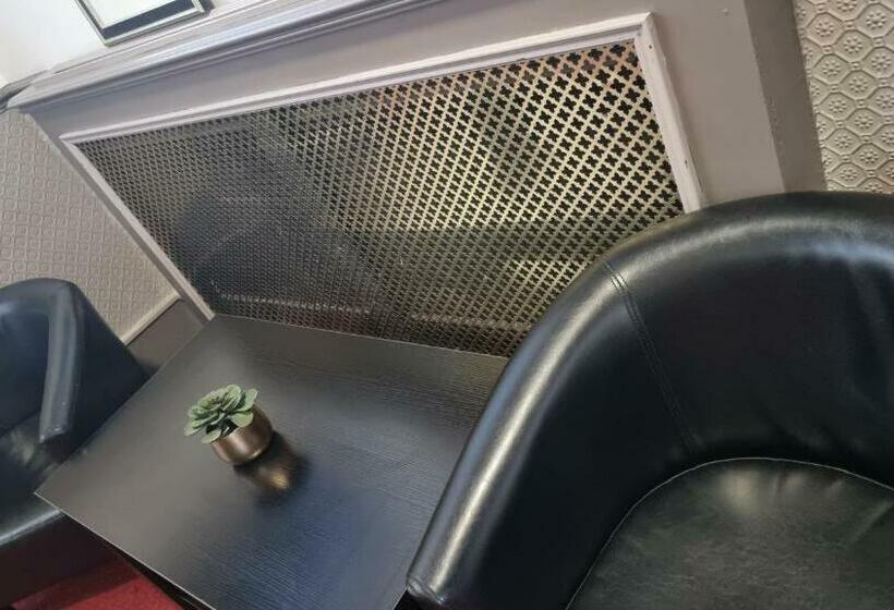 בית מלון כפרי Midlands