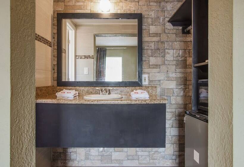 فندق Oyo Superior Budget Inn Bartow