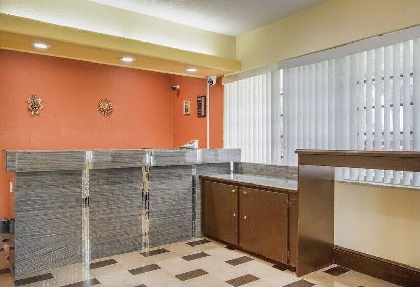 فندق Oyo Superior Budget Inn Bartow