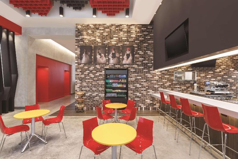 Kompose Boutique Hotel Miami Airport