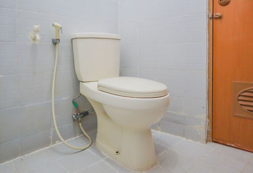 酒店 Reddoorz Syariah Near Ragunan Zoo 3